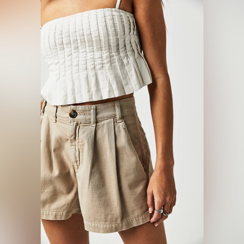 Free People | Billie Chino Shorts Almond Milk